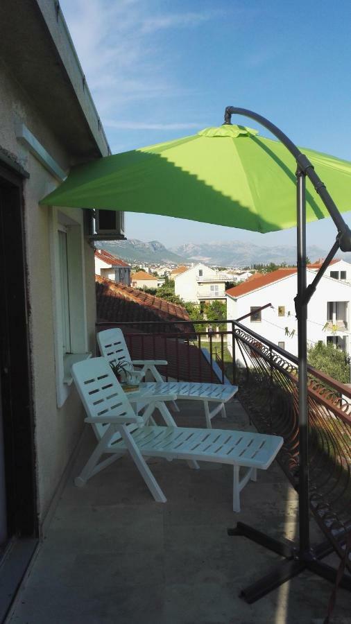 Apartmani Ljubica Kaštela Εξωτερικό φωτογραφία
