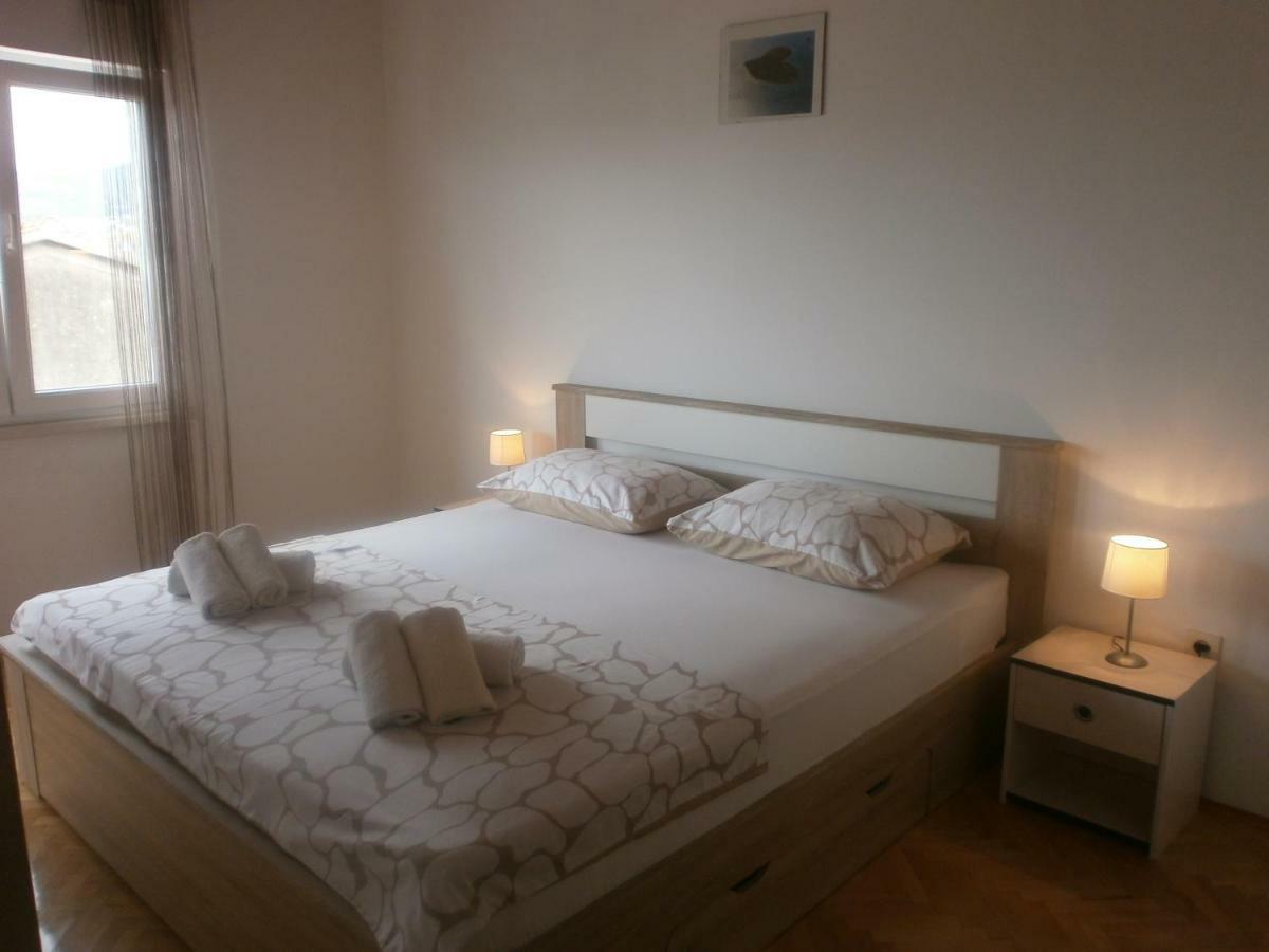 Apartmani Ljubica Kaštela Εξωτερικό φωτογραφία