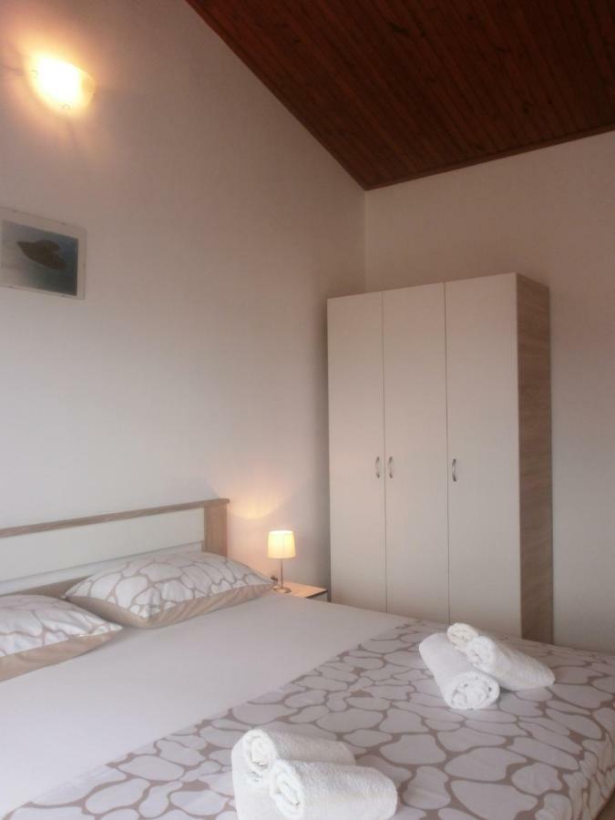 Apartmani Ljubica Kaštela Εξωτερικό φωτογραφία