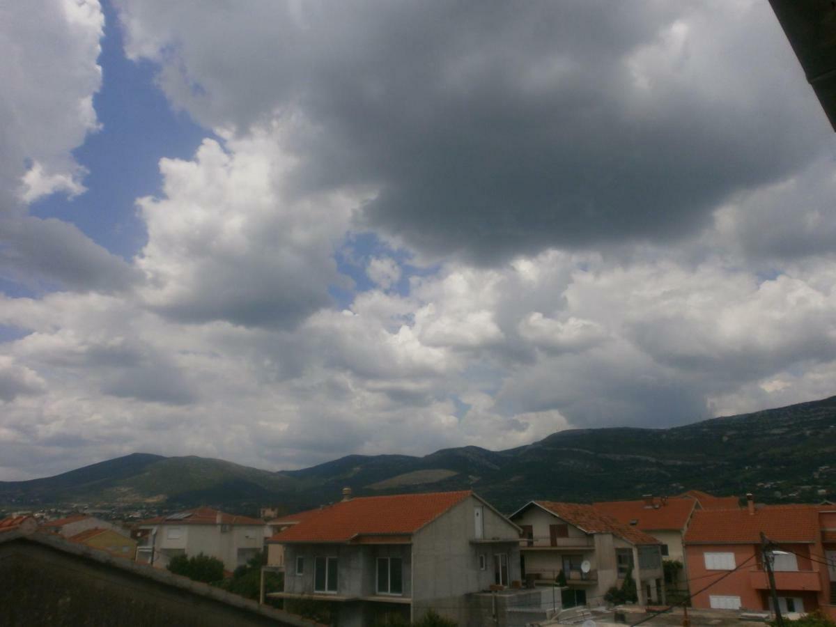 Apartmani Ljubica Kaštela Εξωτερικό φωτογραφία