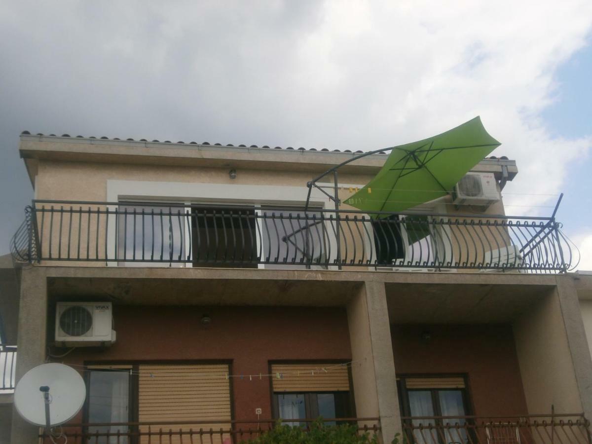 Apartmani Ljubica Kaštela Εξωτερικό φωτογραφία